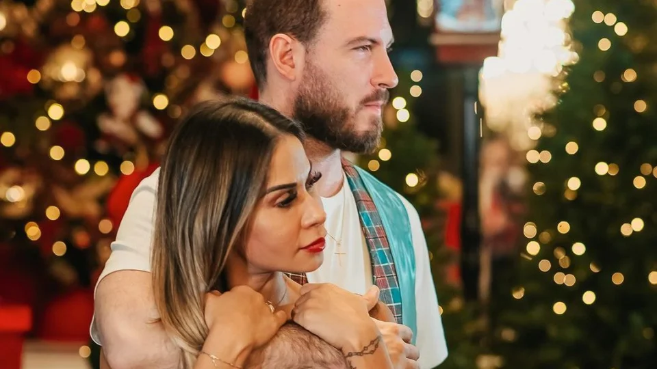 Maíra Cardi e Primo Rico se casam e defendem comunhão total de bens