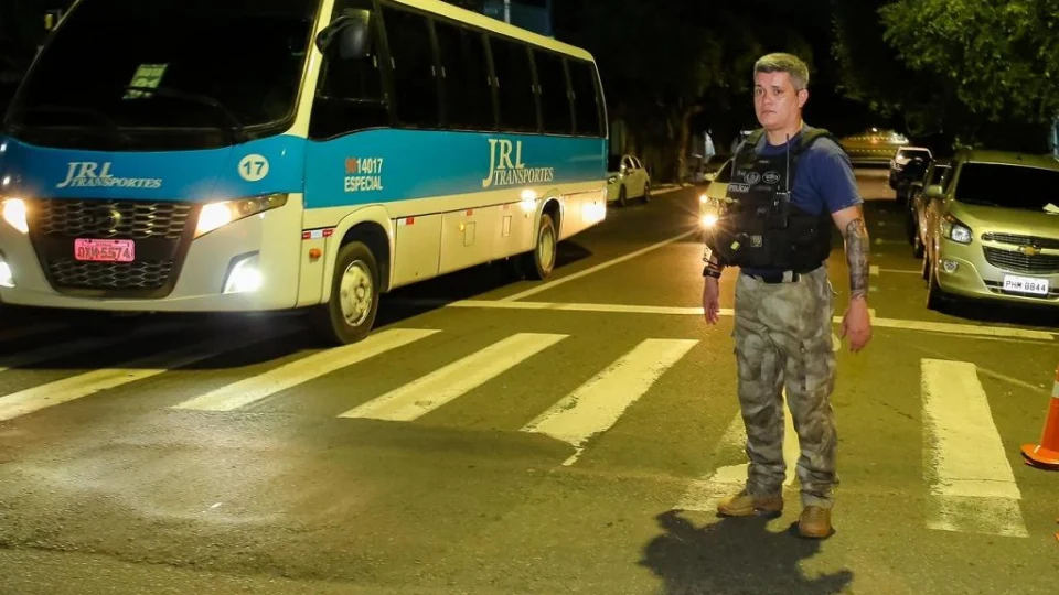 Operação Réveillon do Detran-AM aplica 326 autuações em condutores