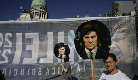 Pacote Milei: emergência até 2025, eleições e desregulamento da economia