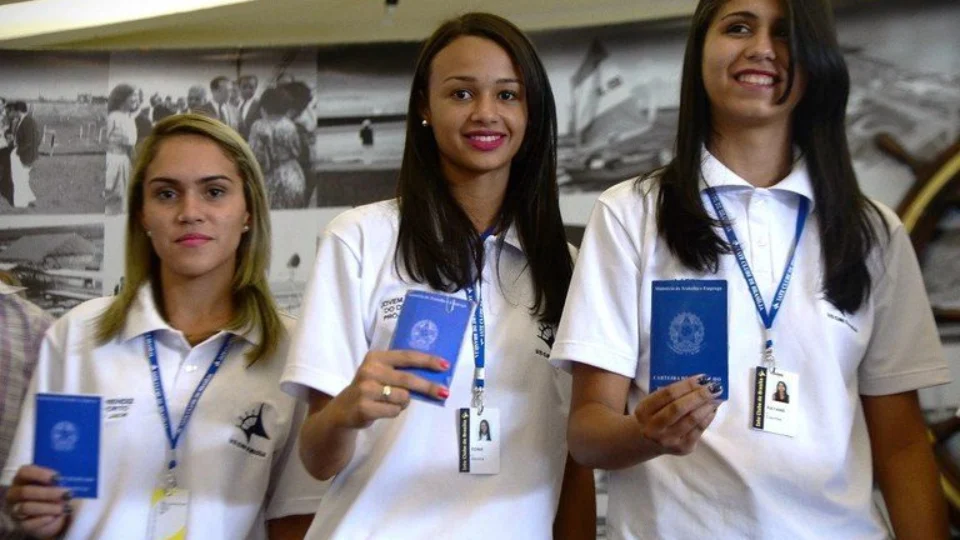 Lula assina decreto pela inclusão Produtiva das juventudes  