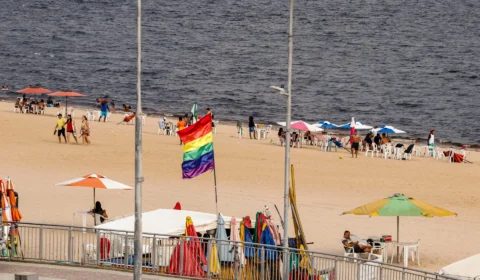 Praia da Ponta Negra será desinterditada em Manaus
