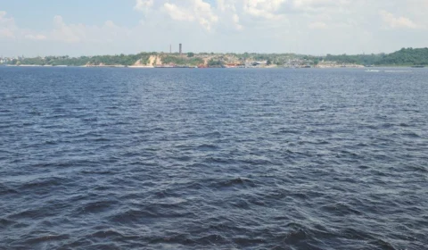 Seca no AM: Rio Negro sobe mais 17 cm e atinge cota de 17,94 metros