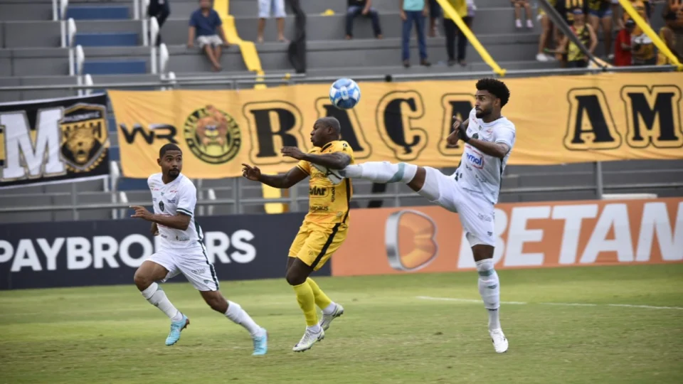 Barezão 2024: confira locais dos jogos do fim de semana, em Manaus