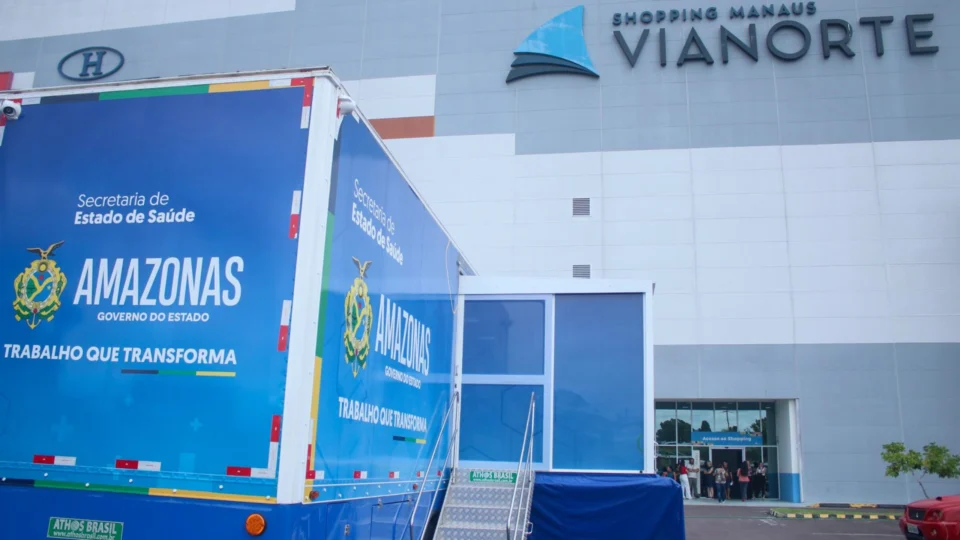 Carreta de apoio à saúde retoma atendimentos em shopping de Manaus