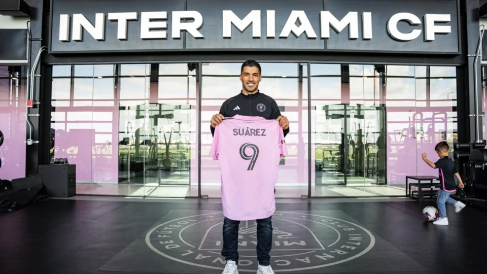 Inter Miami anuncia a contratação do uruguaio Luís Suárez