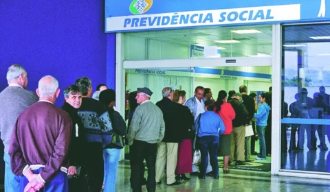 Julgamento sobre revisão da vida toda será retomado em fevereiro no STF