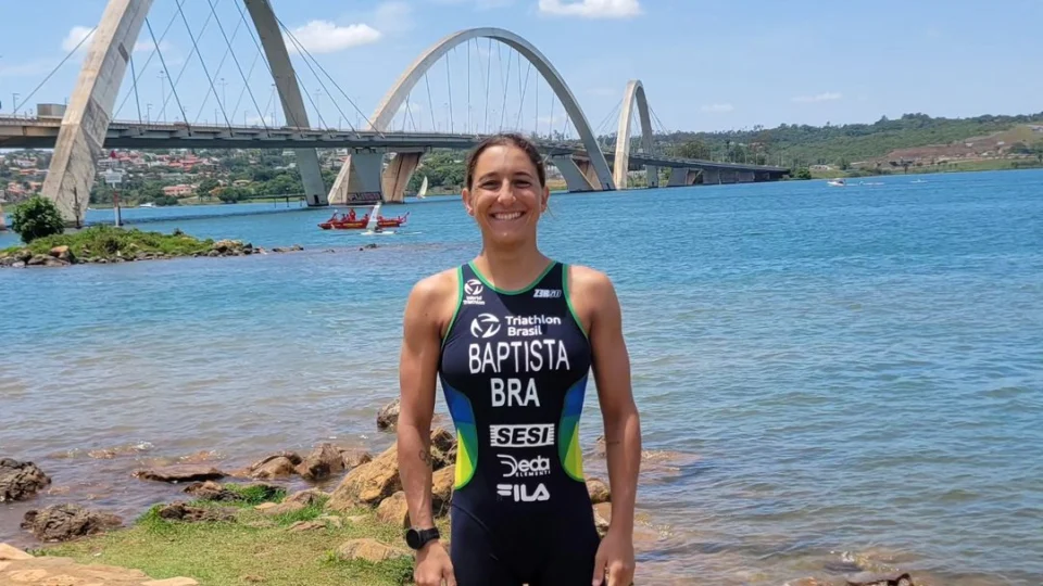 Triatleta Luisa Baptista é atropelada durante treino em São Paulo