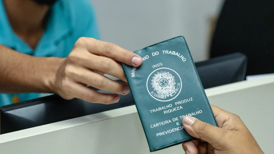 Redução da jornada de trabalho será pautada no Senado em 2024