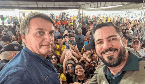 Vereador pede suspensão de cachê de Nando Reis por crítica a Bolsonaro