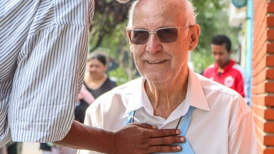 Vereadores se dizem ‘enganados’ e retiram apoio de CPI que mira padre Júlio