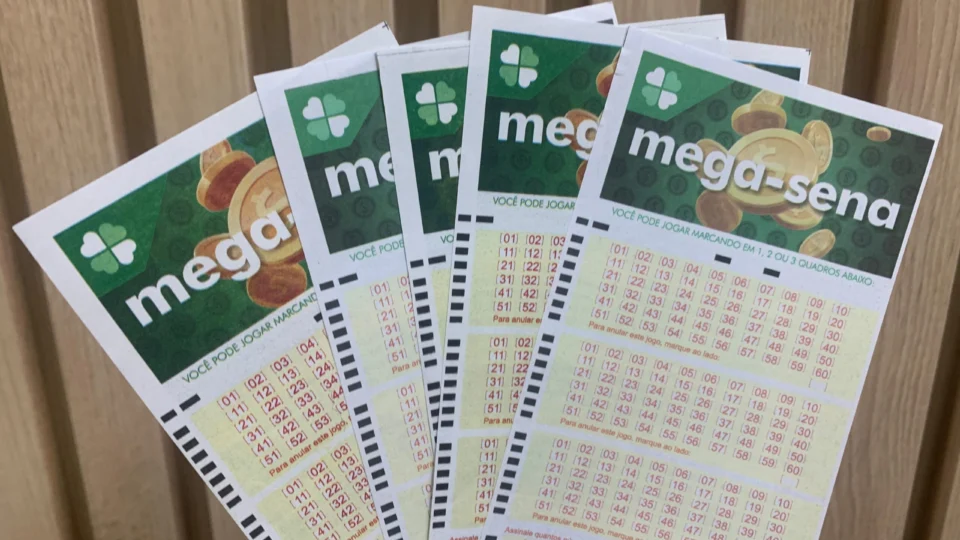 Mega-Sena sorteia prêmio de R$ 5,5 milhões nesta quinta-feira (11)