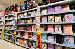 Mercado de livros e papelaria aquece com listas de material escolar