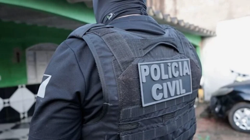 Homem é preso suspeito de roubar joias avaliadas em R$ 100 mil, no Acre