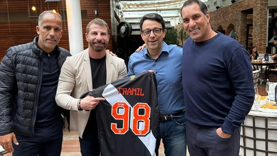 Edmundo fará parte da nova gestão do Vasco