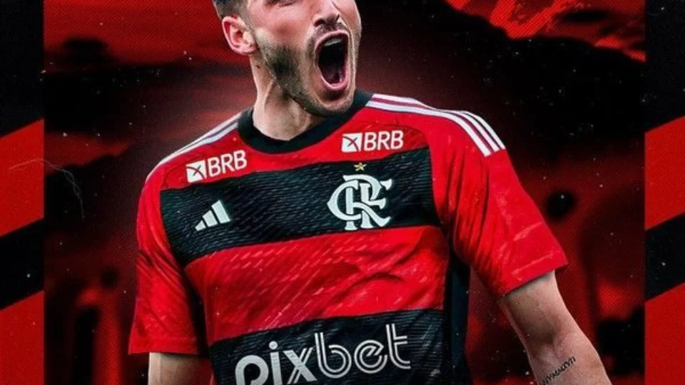 Flamengo anuncia Matias Viña
