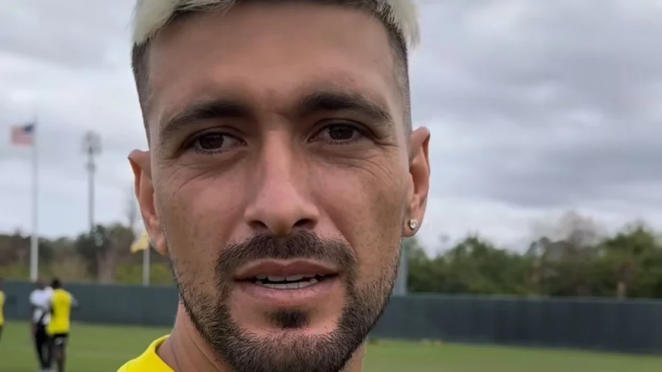 Arrascaeta fala sobre a chegada de Matias Viña