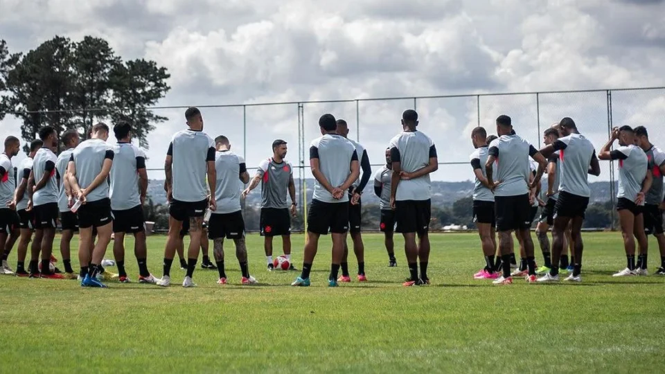 Carioca: Vasco e Nova Iguaçu se enfrentam nesta quarta-feira (31)