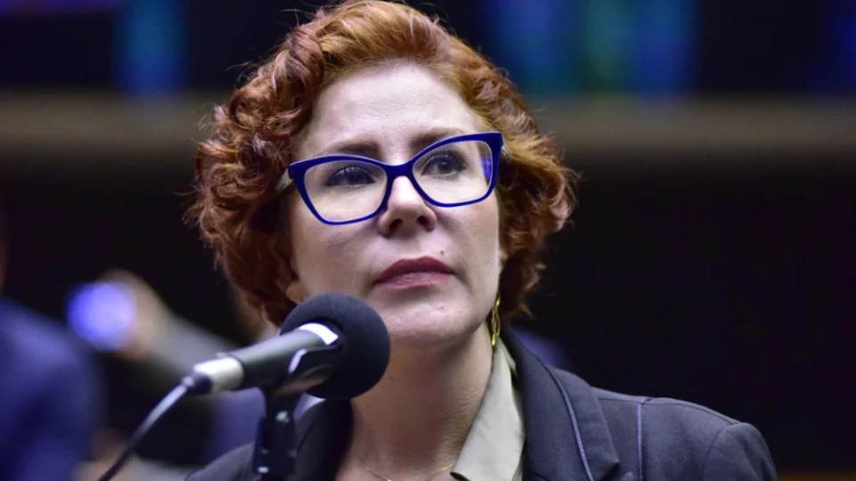 ‘Urge a instalação da CPI do abuso de autoridade do STF e do TSE’, diz Zambelli