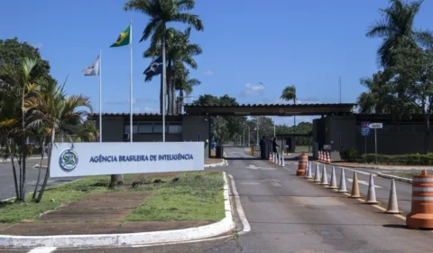 Governo exonera delegado investigado por espionagem da Abin