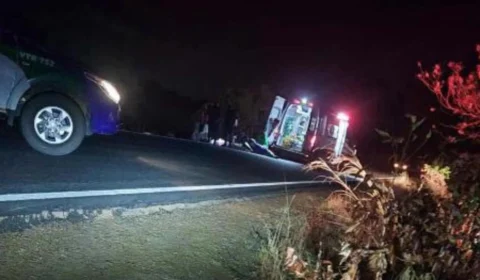 Homem morre e mulher fica ferida em acidente entre moto e picape em RR