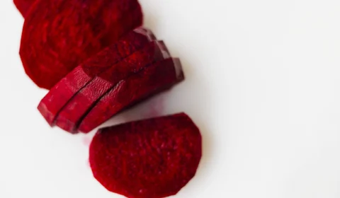 Beterraba: quais são os benefícios do vegetal para a sua saúde?