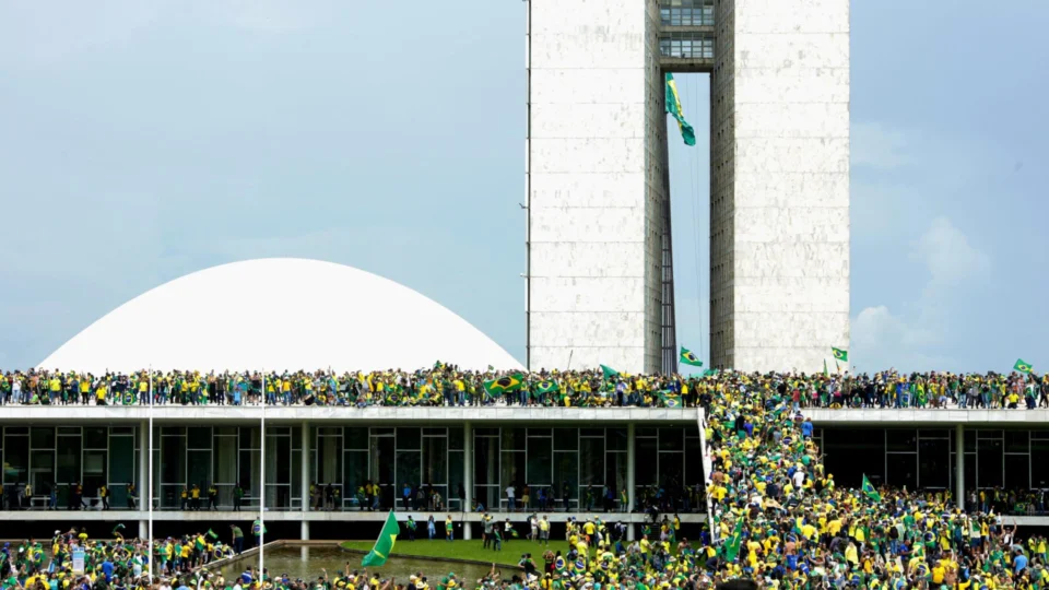 Chefes de segurança se reúnem para discutir cerimônia do 8/1