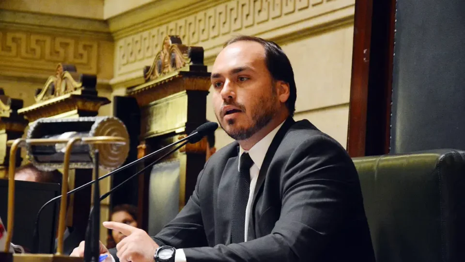 Ramagem imprimiu informações sigilosas sobre inquéritos no Rio