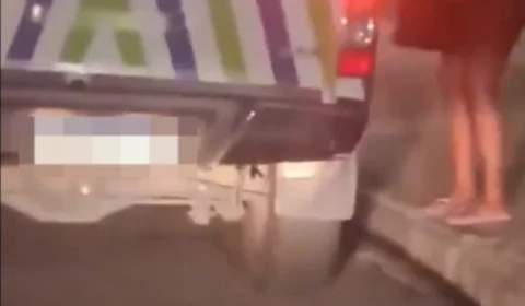 Motorista da CET usa carro da empresa com garota de programa e recebe punição