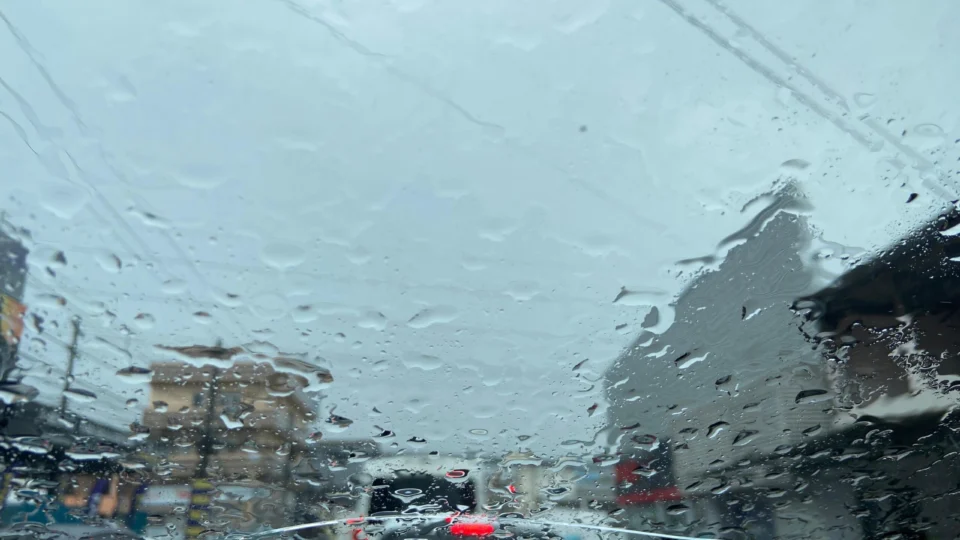 AM e mais 17 estados do Brasil têm previsão de chuva intensa