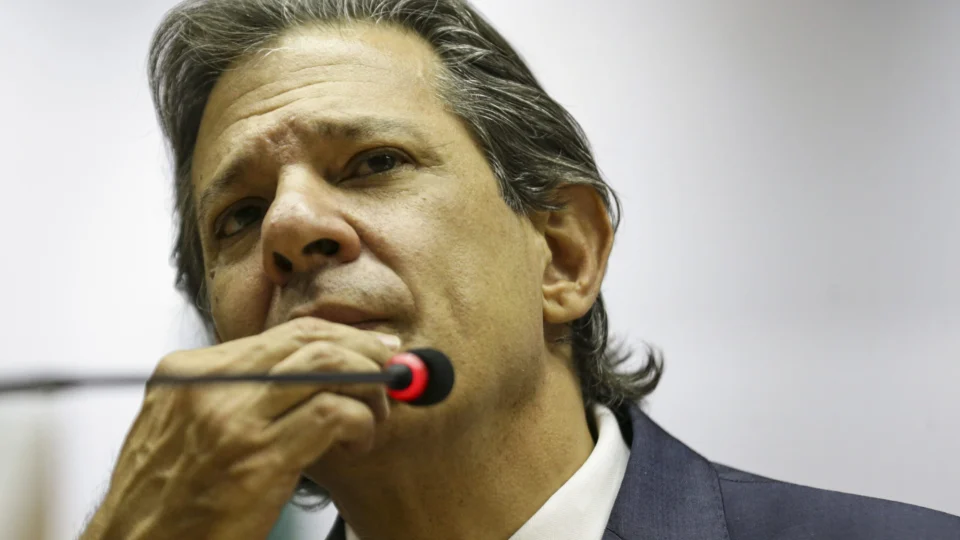 Haddad diz que está otimista com solução para emendas parlamentares