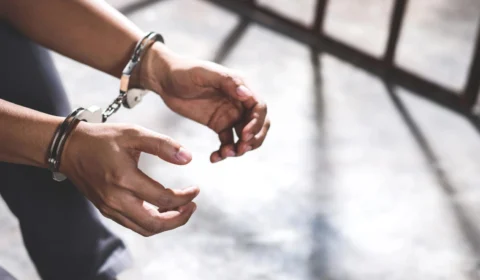 Condenado à morte nos EUA passa por método inédito; confira