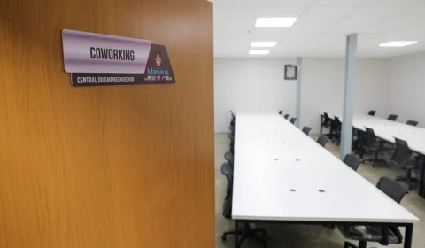 Saiba como agendar coworking e salas gratuitas em Manaus