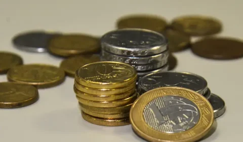 Dois homens são presos por tráfico internacional de drogas em Roraima