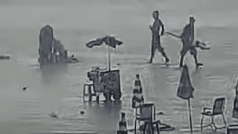 Raio mata idosa e fere sete pessoas no Litoral de SP