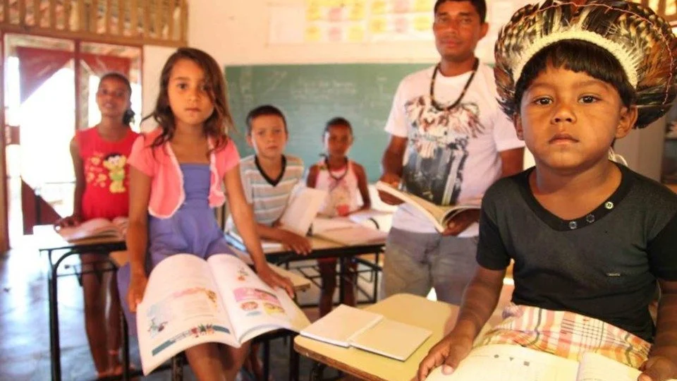 Projeto na Câmara quer criar programa que preserva linguagem indígena