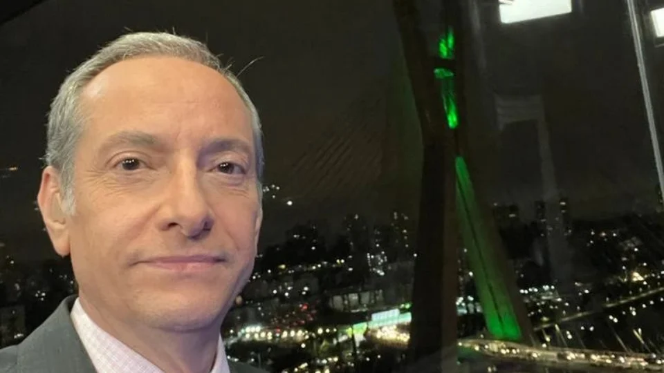 Jornalista José Roberto Burnier se pronuncia após sofre infarto e passa por cirurgia
