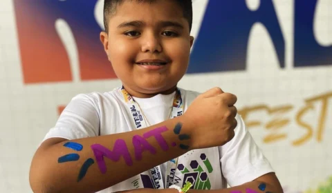 Justiça determina que UEA resguarde vaga do menino Luan Gabriel, de 10 anos