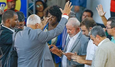 Governo Lula anula isenção fiscal de líderes religiosos