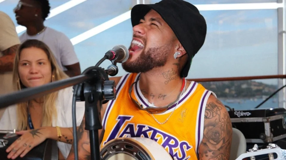 Cruzeiro do Neymar: ‘Fiz o máximo que pude’, diz astro ao se desculpar com fãs