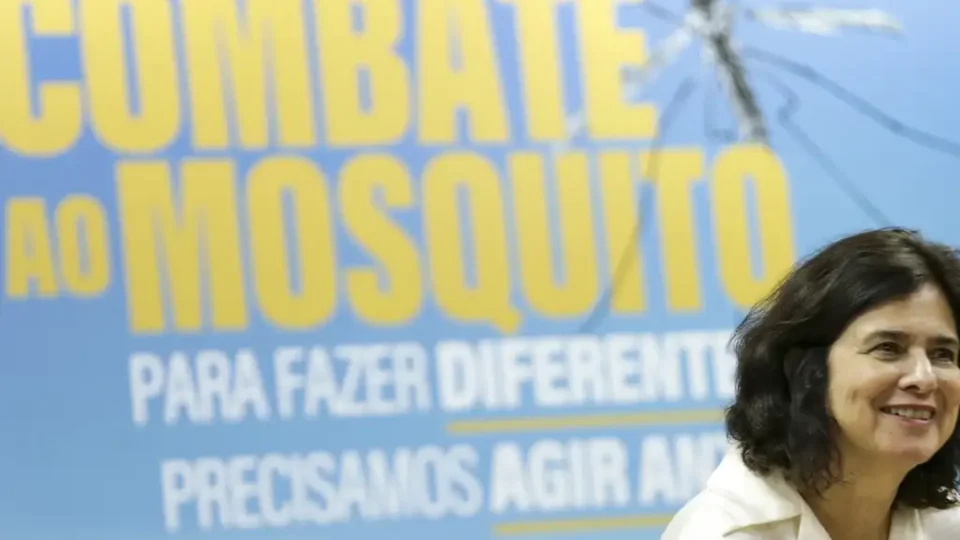 Ministério da Saúde incorpora vacina contra a dengue ao SUS