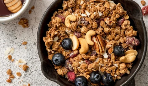 Aprenda a receita simples de granola caseira do programa da Ana Maria Braga