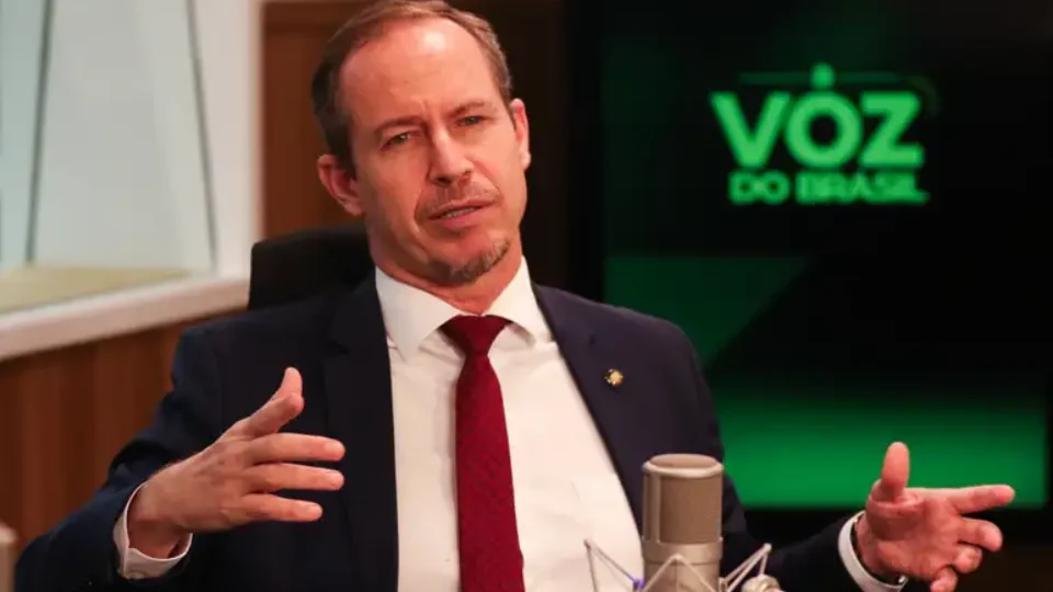 Governos federal e do DF assinam protocolo para ato do 8 de Janeiro