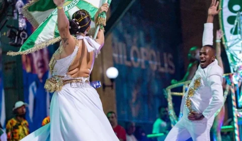 Samba da Mocidade ultrapassa funk e chega no Top 1 do Spotify; ouça