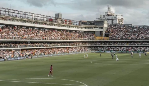 STJD pune Santos por desordem na Vila Belmiro; entenda