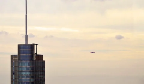 EUA: colisão entre dois aviões da Boeing em aeroporto no domingo será investigada pela FAA