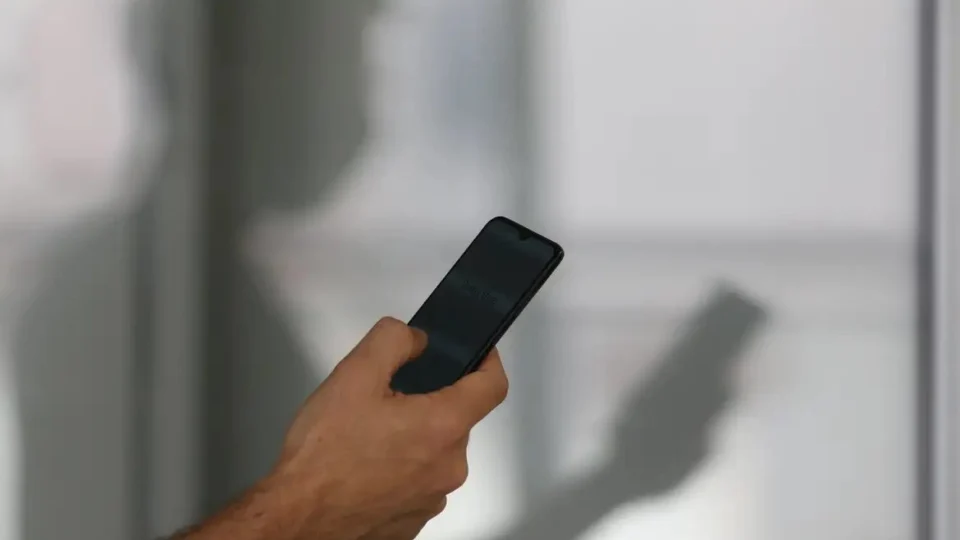 Celular Seguro: 7,5 mil celulares já foram bloqueados após registro de ocorrências 