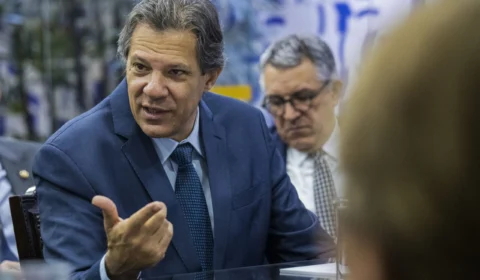 Líderes da Câmara cancelam reunião com Haddad e Padilha