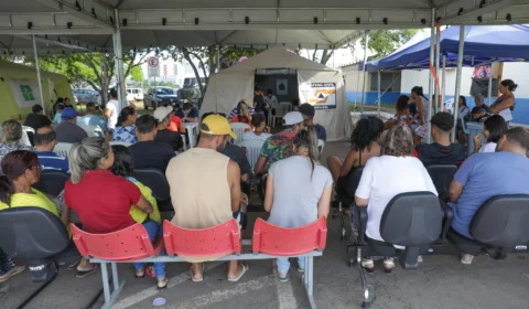 Dengue: DF tem regime especial em tendas de atendimento até às 22h
