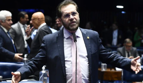 BR-319: ‘cientistas de bosta’, diz Plínio Valério sobre pesquisadores