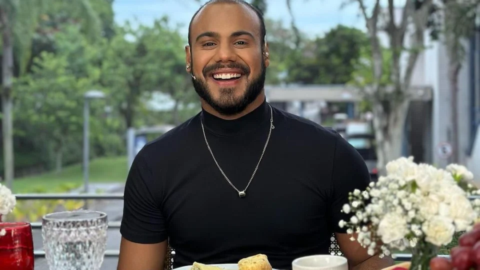 Após sair do BBB 24, Marcus diz que Fernanda ‘se faz de sonsa’